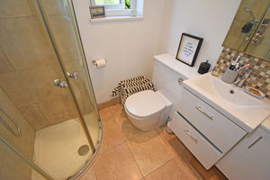Ensuite Shower Room - click for photo gallery